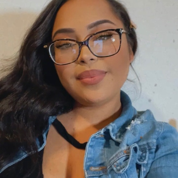 ebonyhiguera15